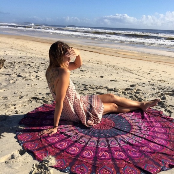 unbranded Other - 💜💗Colorful Tapestry beach blanket 💜💗